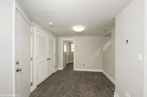 5021 South Indiana Avenue Chicago IL 60615