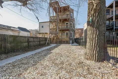 5021 South Indiana Avenue Chicago IL 60615