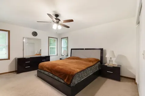 1935 Springhaven Court Montgomery IL 60538