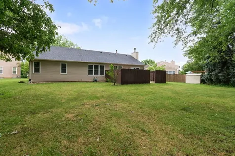 1935 Springhaven Court Montgomery IL 60538