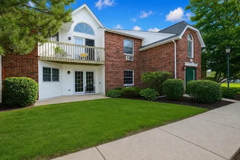 501 Leah Lane Woodstock IL 60098
