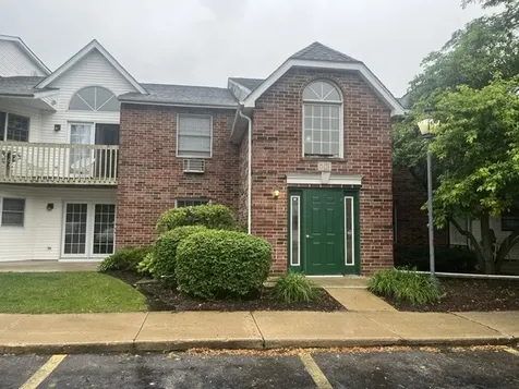 501 Leah Lane Woodstock IL 60098