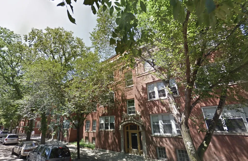 1302 West Rosemont Avenue Chicago IL 60660