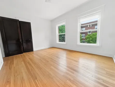 1302 West Rosemont Avenue Chicago IL 60660
