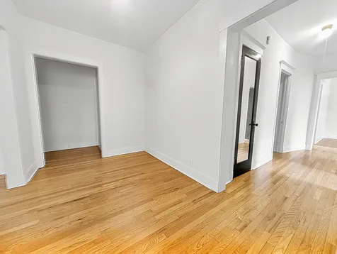 1302 West Rosemont Avenue Chicago IL 60660