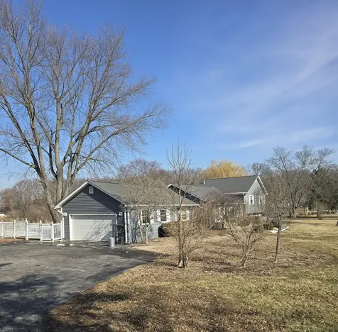 1848 East Marmion Place Crete IL 60417