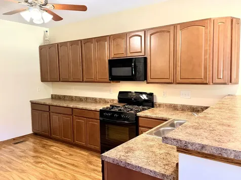 1354 Ridge Drive Sycamore IL 60178