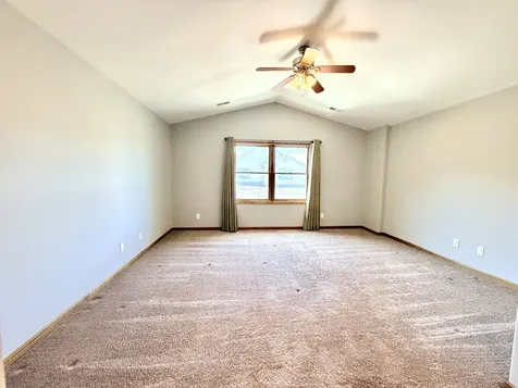 1354 Ridge Drive Sycamore IL 60178
