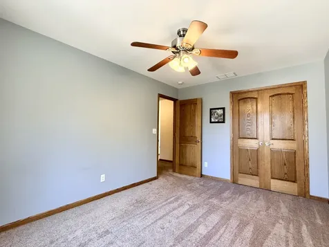 1354 Ridge Drive Sycamore IL 60178