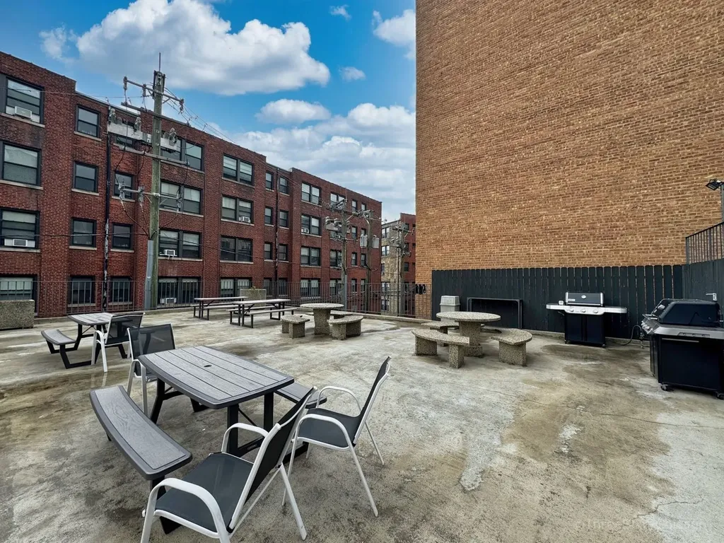 444 West Fullerton Parkway Chicago IL 60614