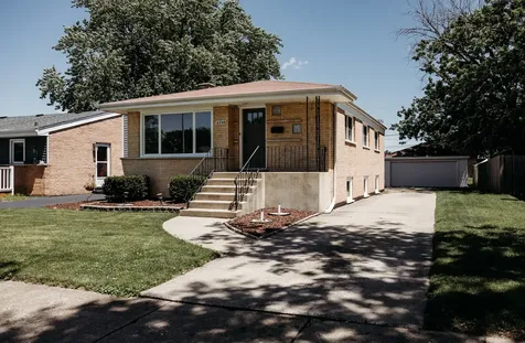 4344 West Linecrest Drive Alsip IL 60803