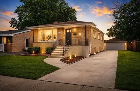 4344 West Linecrest Drive Alsip IL 60803