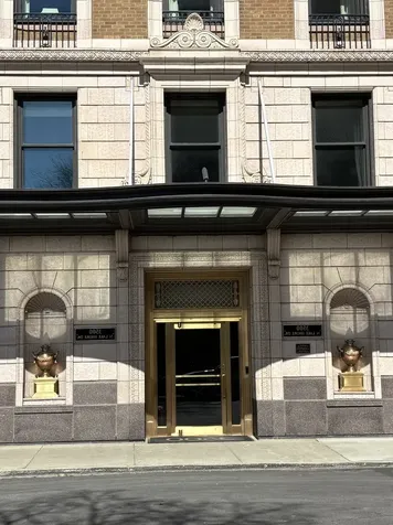 3500 North Lake Shore Drive Chicago IL 60657