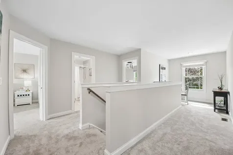 2214 Keim Drive Aurora IL 60503