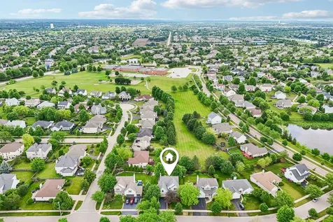 2214 Keim Drive Aurora IL 60503