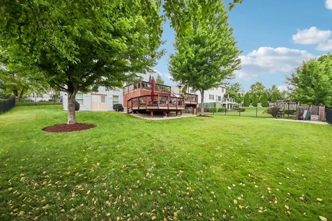 2214 Keim Drive Aurora IL 60503