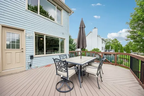2214 Keim Drive Aurora IL 60503