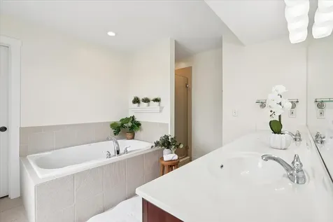 860 Blazing Star Road Grayslake IL 60030