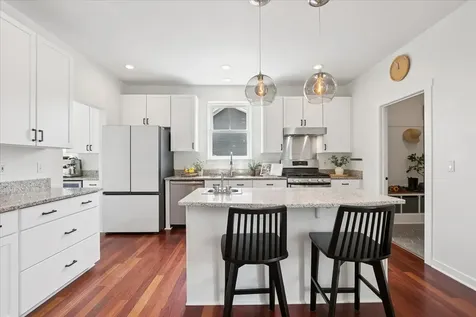 860 Blazing Star Road Grayslake IL 60030
