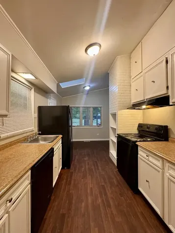 129 Warwick Street Park Forest IL 60466