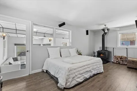 1483 Orchard Street Des Plaines IL 60018