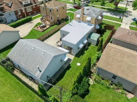 1483 Orchard Street Des Plaines IL 60018