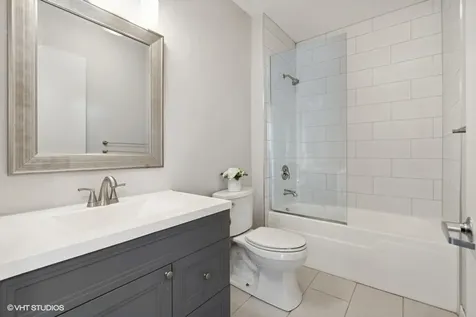 1160 South Michigan Avenue Chicago IL 60605