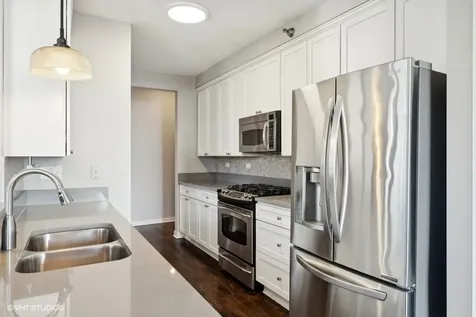 1160 South Michigan Avenue Chicago IL 60605