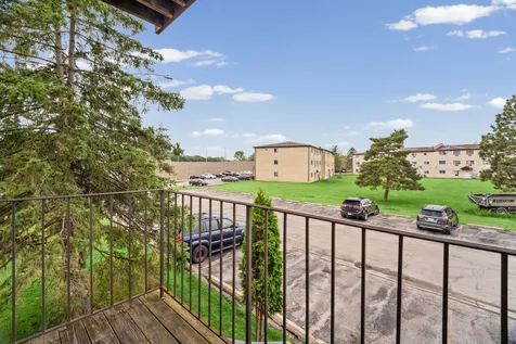 2429 Crystal Lane Arlington Heights IL 60004