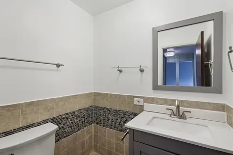 105 West Dover Drive Mount Prospect IL 60056