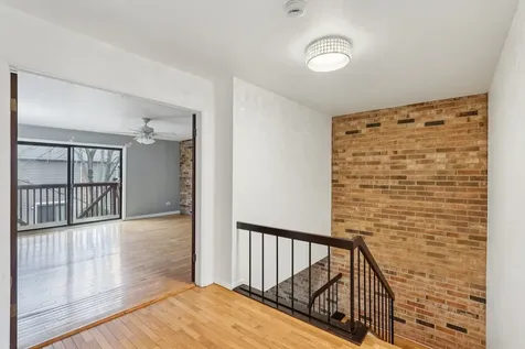 105 West Dover Drive Mount Prospect IL 60056