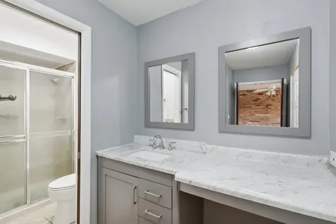 105 West Dover Drive Mount Prospect IL 60056