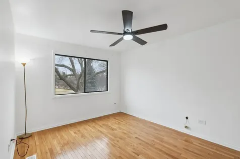 105 West Dover Drive Mount Prospect IL 60056