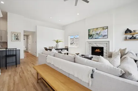 3011 North Ashland Avenue Chicago IL 60657
