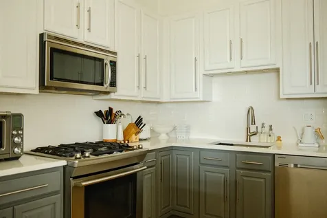 3011 North Ashland Avenue Chicago IL 60657