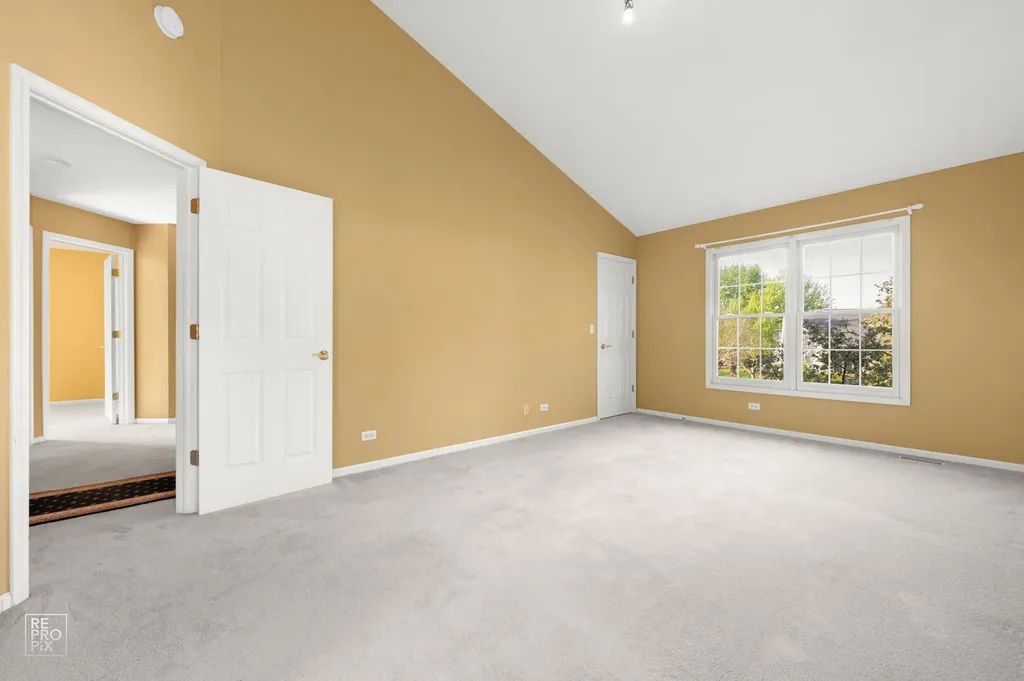 2820 Fairhauser Court Naperville IL 60564