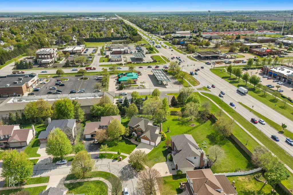 2820 Fairhauser Court Naperville IL 60564