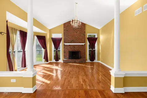 2820 Fairhauser Court Naperville IL 60564