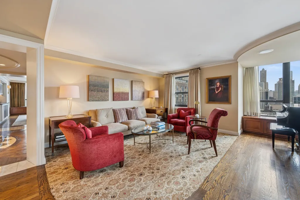 1313 North Ritchie Court Chicago IL 60610