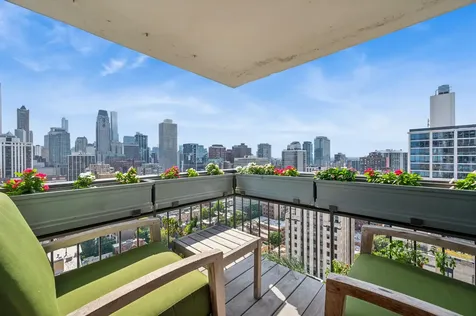 1313 North Ritchie Court Chicago IL 60610