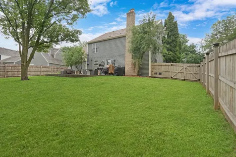 269 Concord Square Gurnee IL 60031