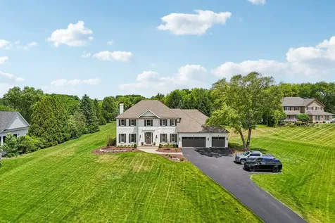 5N619 Farrier Point Lane St. Charles IL 60175
