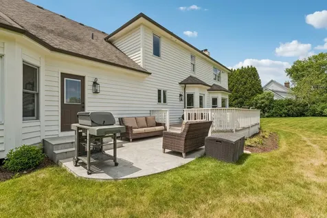5N619 Farrier Point Lane St. Charles IL 60175