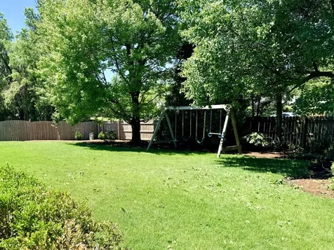 1137 Loyola Drive Libertyville IL 60048