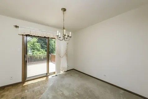 17505 West Woodland Drive Grayslake IL 60030