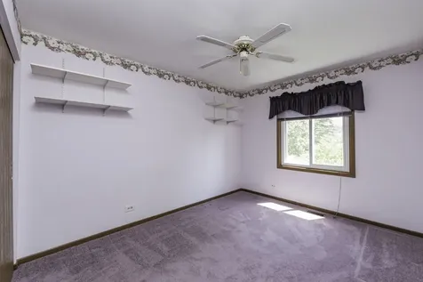 17505 West Woodland Drive Grayslake IL 60030