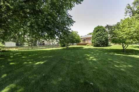 17505 West Woodland Drive Grayslake IL 60030
