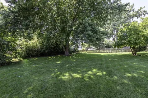 17505 West Woodland Drive Grayslake IL 60030