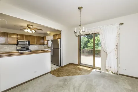17505 West Woodland Drive Grayslake IL 60030