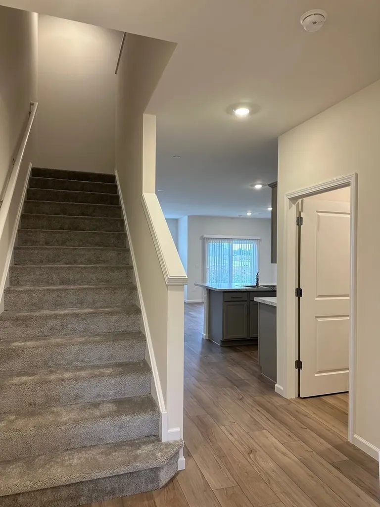 2204 Horseshoe Circle Naperville IL 60564